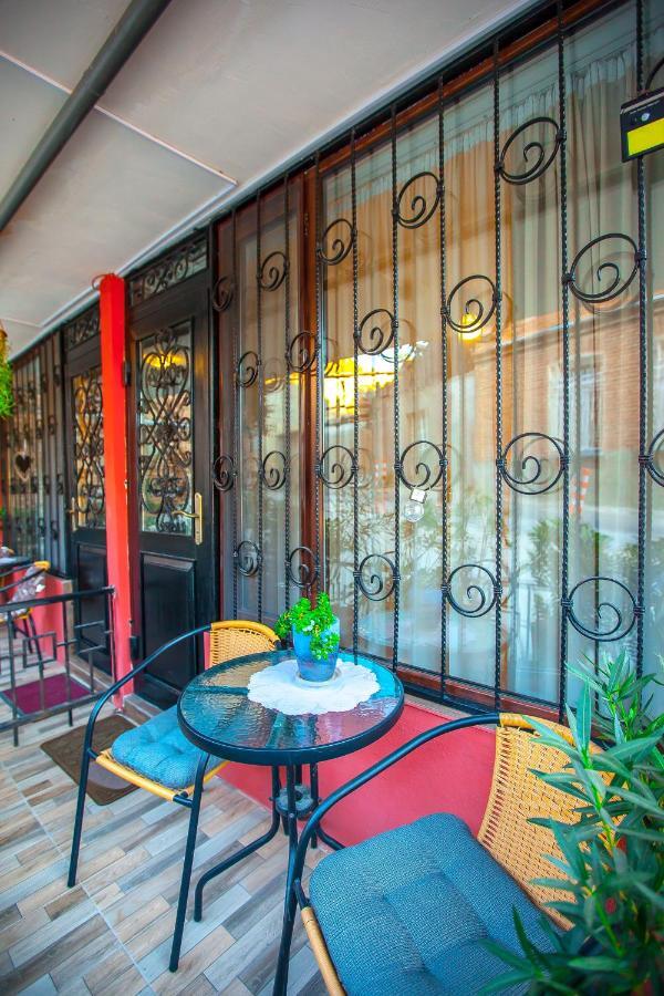 Apartment On L.Meskhishvili Turn Τυφλίδα Εξωτερικό φωτογραφία